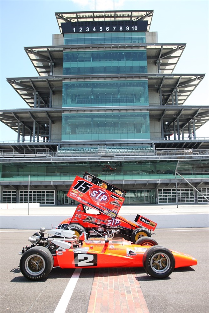 Andretti's 1969 Indy Winner Inspires Schatz's Paint Scheme For