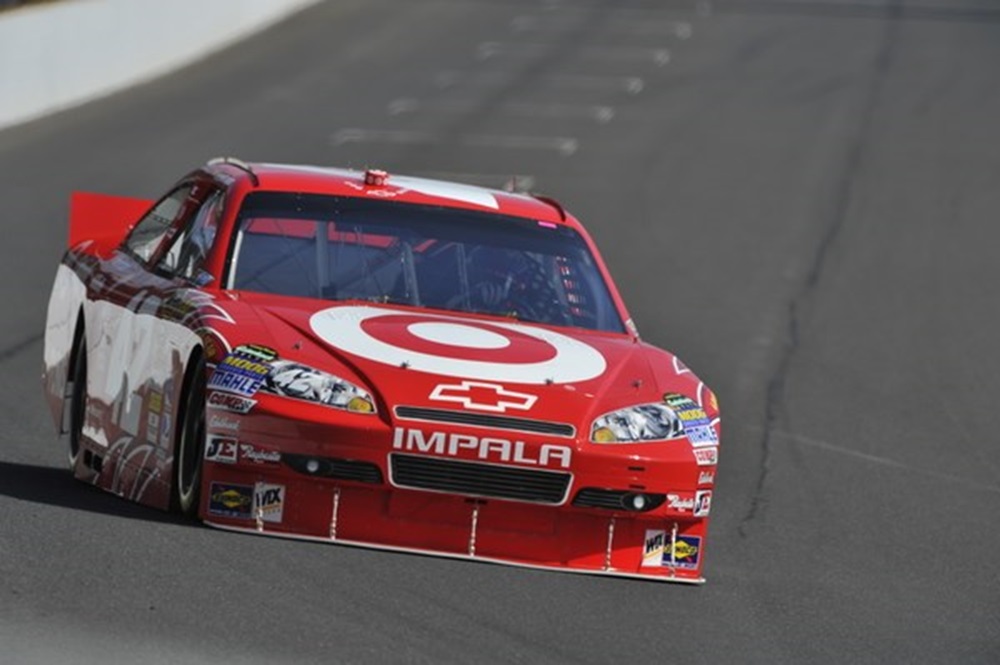 Montoya Wins Brickyard 400 Pole, Can Make IMS History Sunday