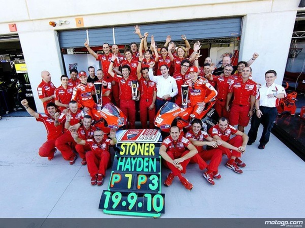 Hayden Earns First Podium Finish Of Season With Last-Lap Pass