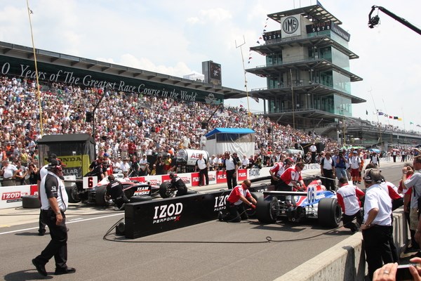 Crews Feeling Need For Speed, Big Prize In IZOD Indy 500 Pit Stop Challenge