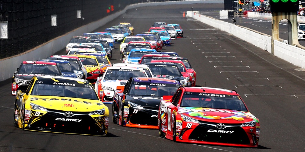 Brickyard 400