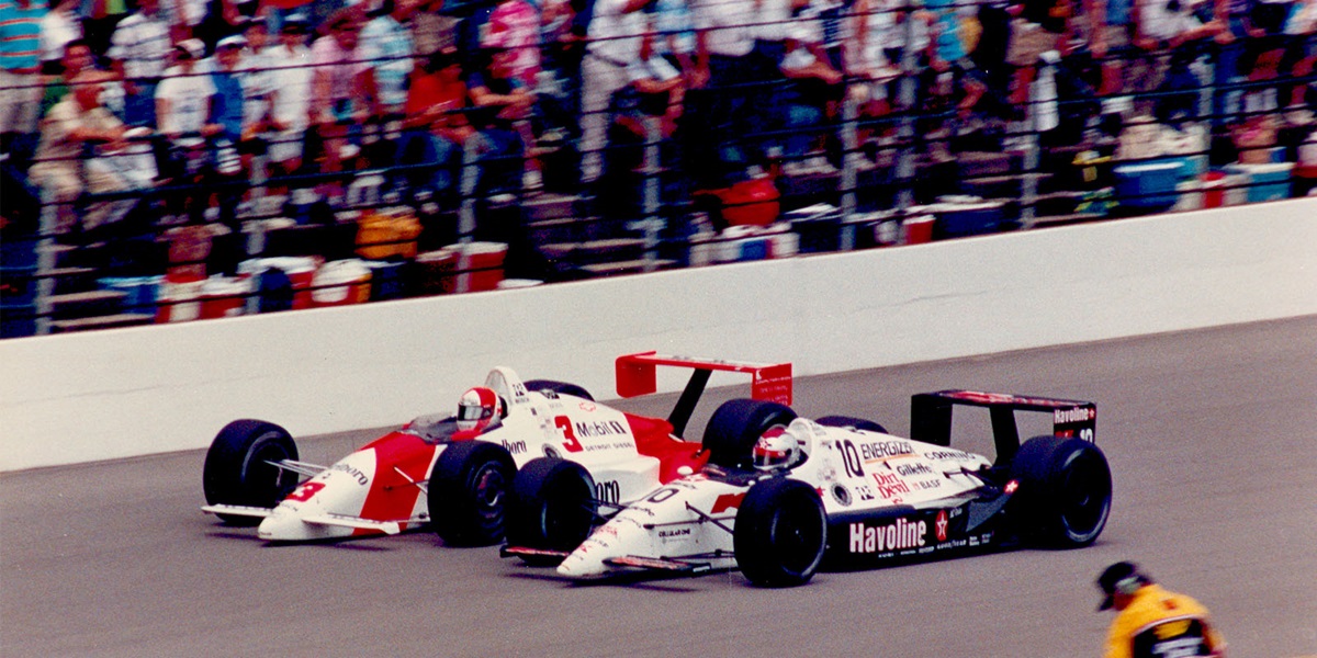 1991-Rick-Mears-Michael-Andretti-pass-mainstraight