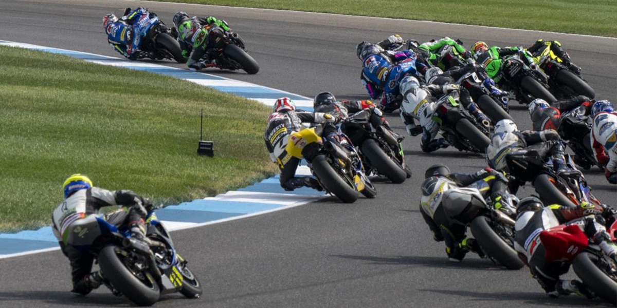 Hoosier Riders Produce Solid Results in MotoAmerica Support Class Races Saturday
