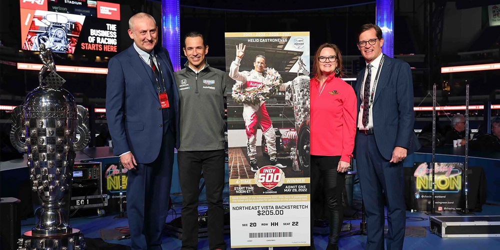 Helio Castroneves unveils 2022 Indianapolis 500 presented by Gainbridge ticket