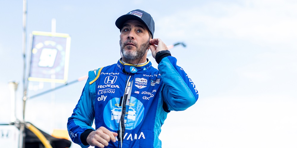 Jimmie Johnson on pitl late at the Indianapolis Motor Speedway