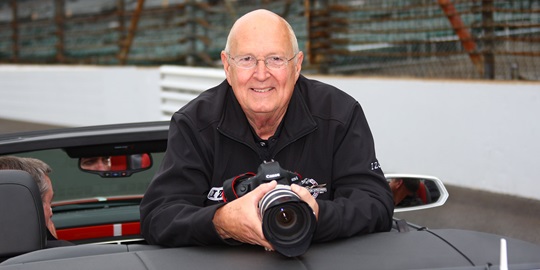 Ron McQueeney, Longtime IMS Photographer, Dies at 80