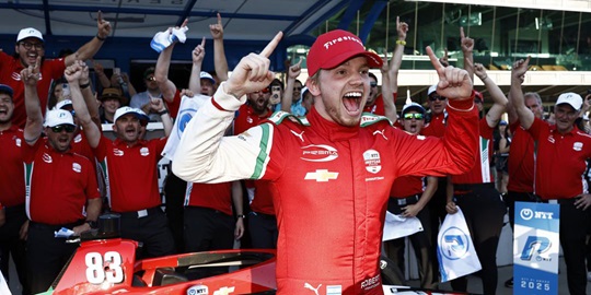 Robert Shwartzman choque le monde du sport avec une pole spectaculaire à l’Indy 500