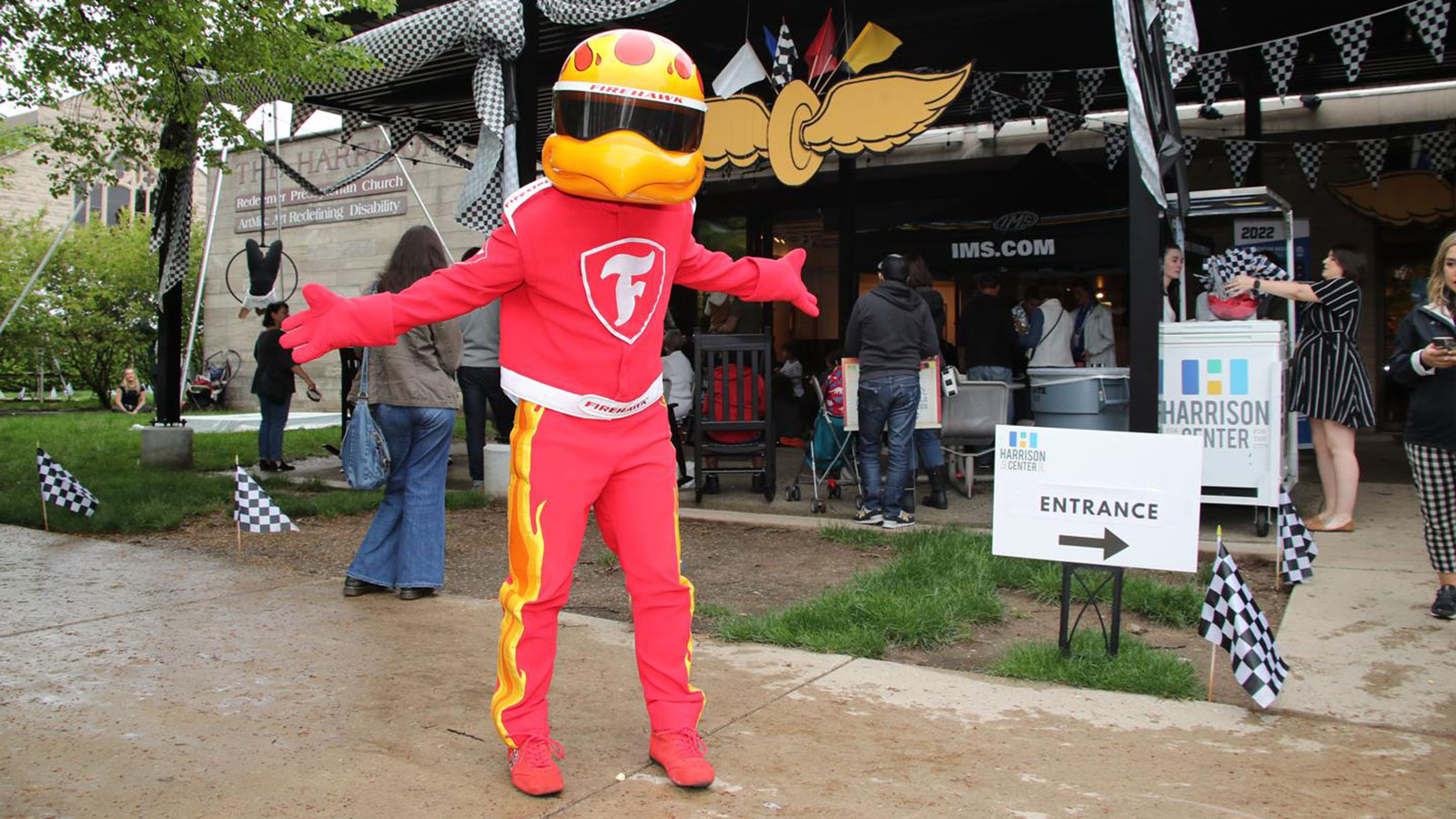 Firehawk at a porchparty