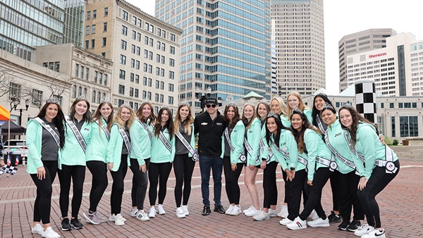 Connor Daly with 500 Festival Princesses