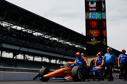 Indy 500 Pit Lane